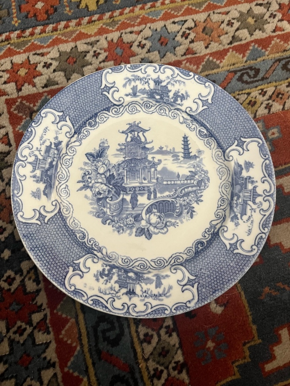 Allertons Chinese Blue Pagota  9 Inch Plate England blue white